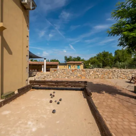 Villa New! Luxury - Pool, Sauna And Jacuzzi *