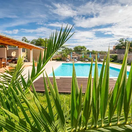 Villa New! Luxury - Pool, Sauna And Jacuzzi